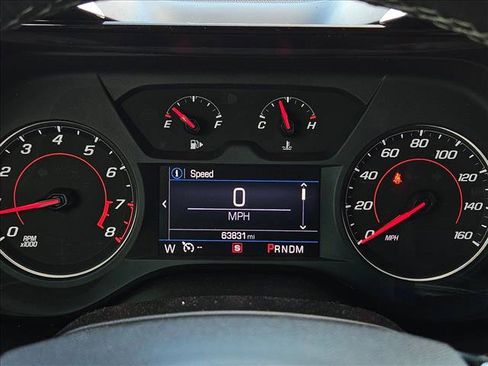 Used 2022 Chevrolet Camaro LT w/ RS Package RWD image 10