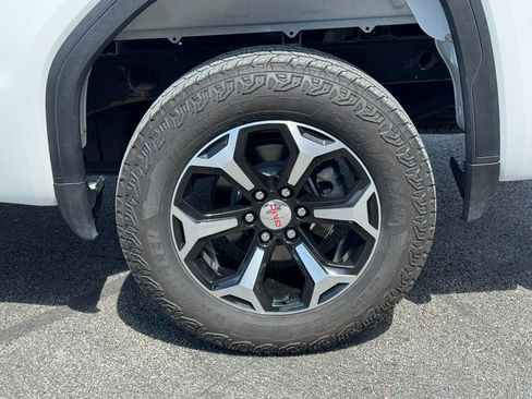 Used 2025 GMC Sierra 1500 Pro w/ Pro Value Package AWD/4WD image 7