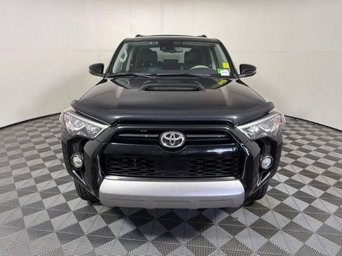 Used 2020 Toyota 4Runner TRD Off-Road Premium w/ Moonroof Package AWD/4WD image 10