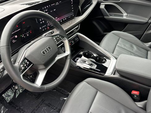 Certified 2025 Audi Q5 Premium Plus w/ Premium Plus image 10