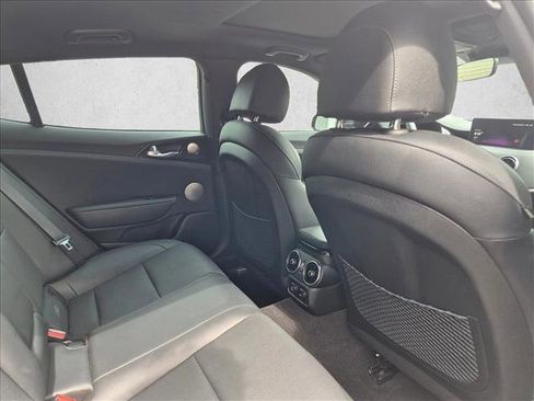 Used 2023 Kia Stinger GT-Line w/ Sun & Sound Package RWD image 17