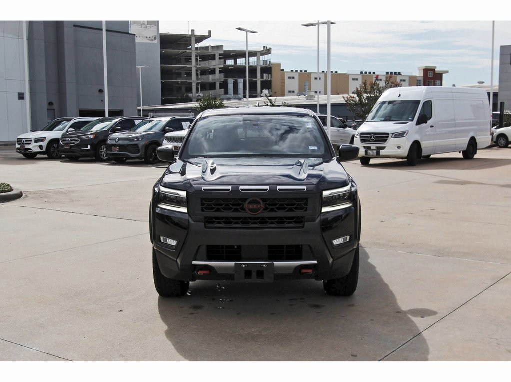 Used 2025 Nissan Frontier Pro-X RWD image 2