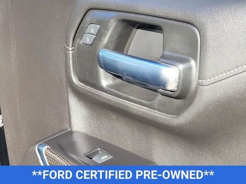 Used 2020 Chevrolet Silverado 1500 LT w/ Texas Edition image 12