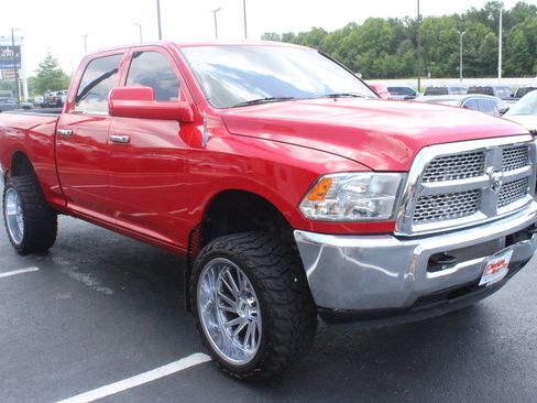 Used 2012 RAM 2500 SLT AWD/4WD image 4