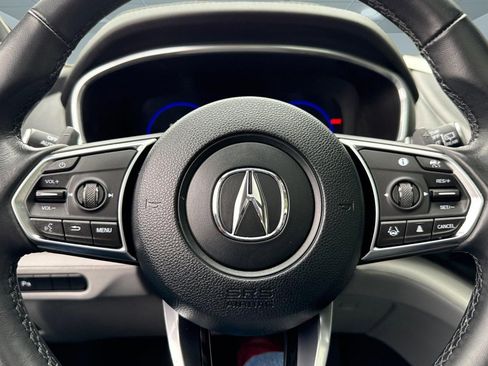 Used 2025 Acura MDX SH-AWD w/ Technology Package image 17