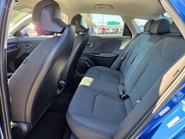 Used 2025 Kia K4 FWD image 10
