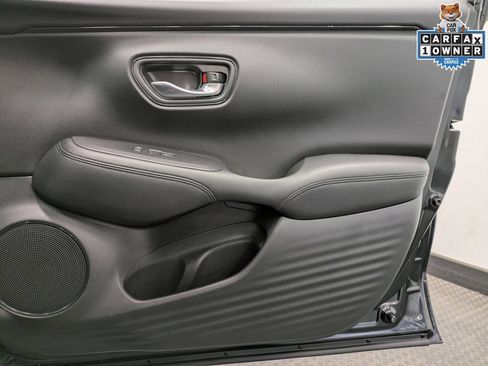 Used 2024 Honda HR-V LX image 27