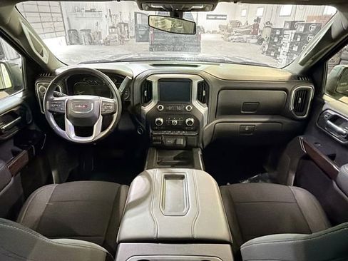 Used 2021 GMC Sierra 1500 Elevation w/ X31 Off-Road Package AWD/4WD image 10