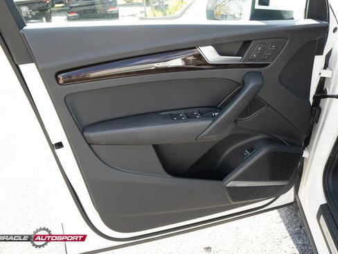 Used 2018 Audi Q5 2.0T Premium Plus w/ Premium Plus Package image 15