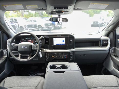 New 2026 Ford F250 XL w/ STX Appearance Package AWD/4WD image 29