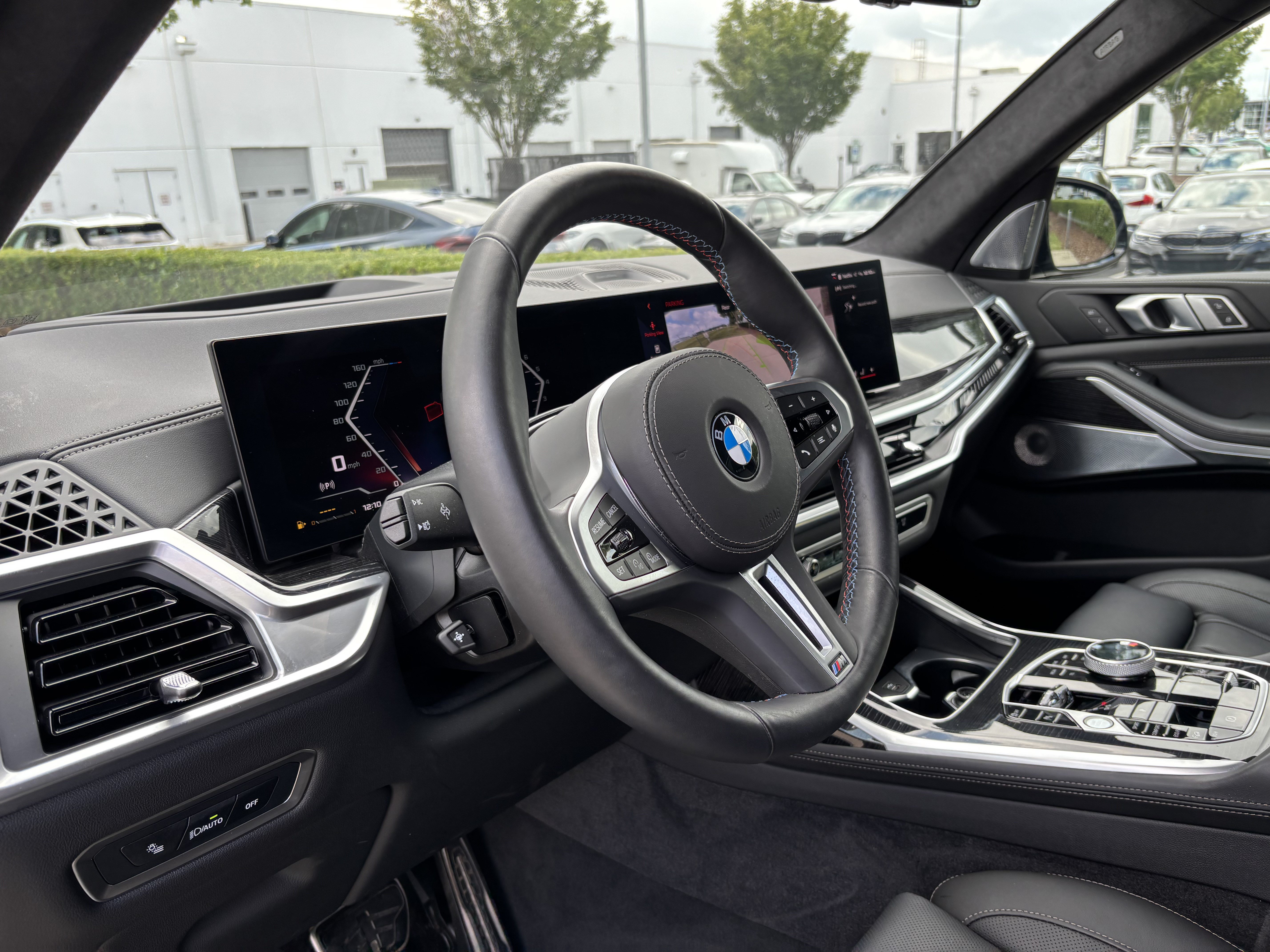 Certified 2026 BMW X7 M60i w/ Climate Comfort Package AWD/4WD image 16