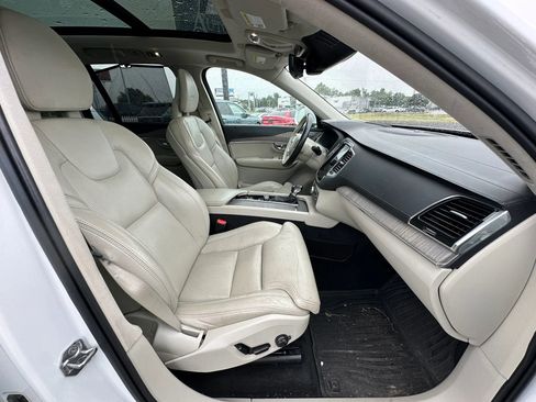 Used 2020 Volvo XC90 T6 Inscription w/ Protection Package Premier AWD/4WD image 14