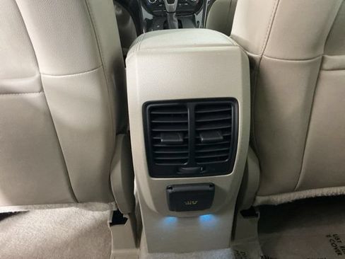 Used 2016 Ford Escape Titanium AWD/4WD image 25