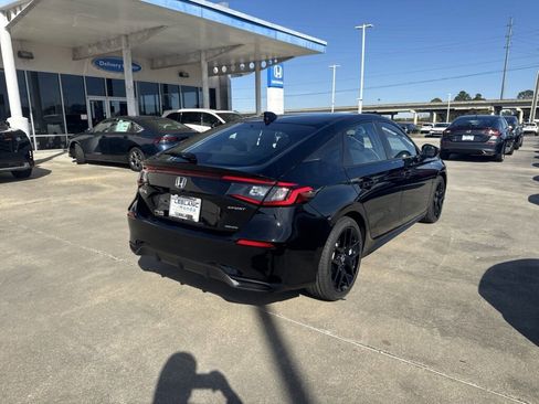 New 2025 Honda Civic Sport image 3