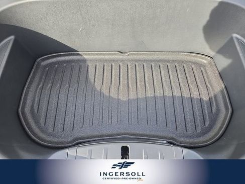 Used 2021 Tesla Model 3 Standard Range Plus image 29