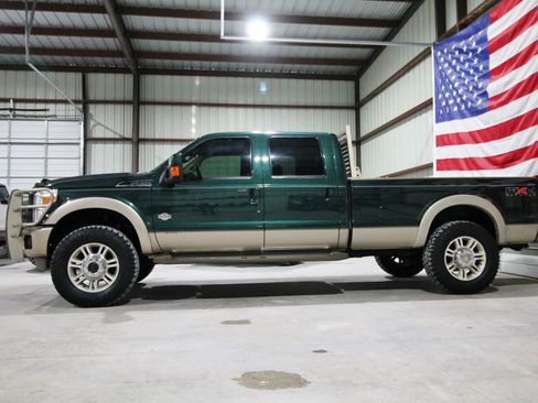 Used 2011 Ford F350 King Ranch w/ FX4 Off Road Pkg image 5