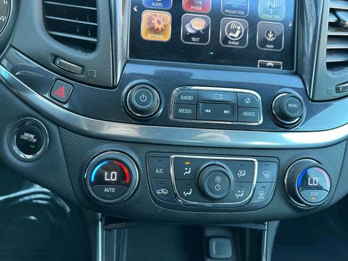 Used 2019 Chevrolet Impala LT image 29