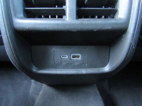 Used 2024 Cadillac XT4 Premium Luxury image 30