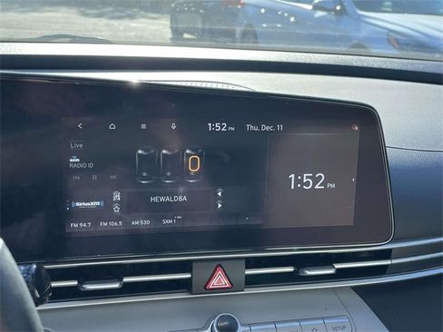 Used 2021 Hyundai Elantra Limited w/ Cargo Package image 20