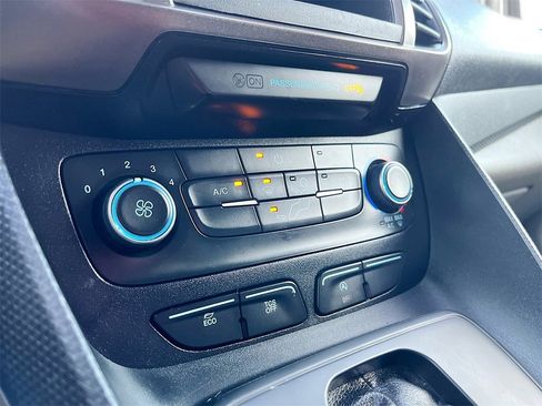 Used 2023 Ford Transit Connect XL image 15