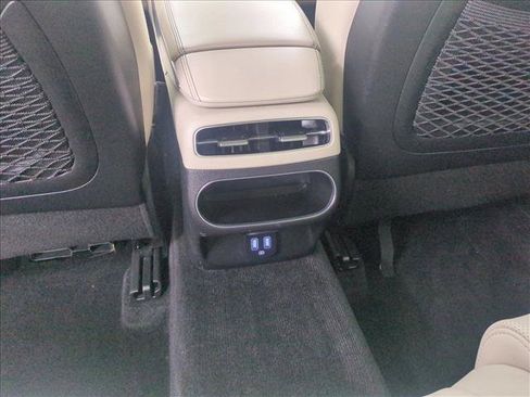 Used 2023 Genesis GV70 2.5T w/ Select Package AWD/4WD image 19