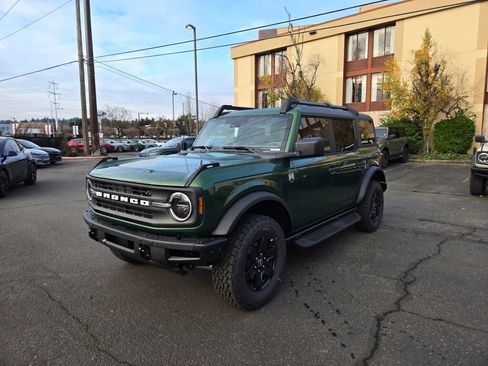 New 2025 Ford Bronco Big Bend w/ Black Diamond Package AWD/4WD image 1