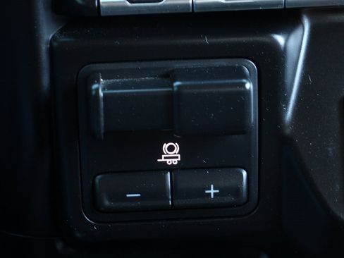 Used 2020 Chevrolet Silverado 2500 LTZ w/ LTZ Premium Package image 30