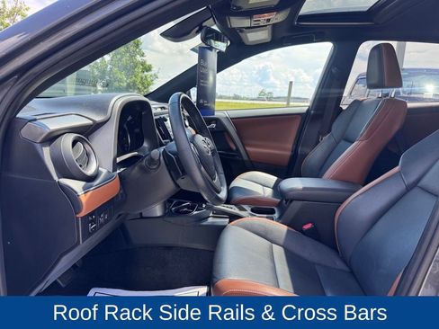 Used 2016 Toyota RAV4 SE FWD image 9