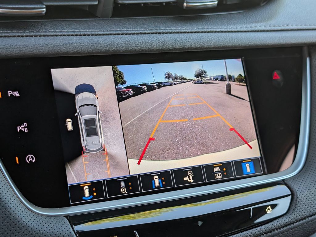 New 2026 Cadillac XT5 Premium Luxury w/ Driver Assist Package FWD image 24