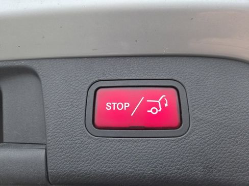 Used 2017 Mercedes-Benz GLA 250 GLA 250 image 16