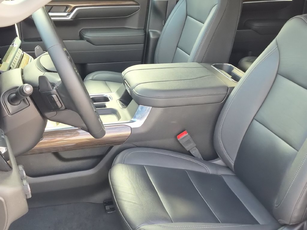 Used 2023 Chevrolet Silverado 1500 RST w/ Convenience Package II AWD/4WD image 14