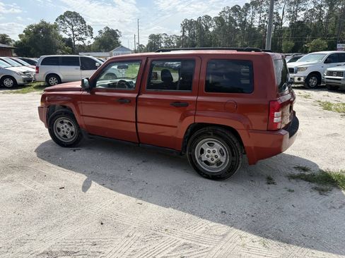 Used 2008 Jeep Patriot Sport FWD image 3