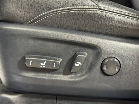 Used 2016 Toyota 4Runner SR5 Premium AWD/4WD image 14