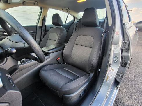 Used 2024 Nissan Altima 2.5 SV image 13