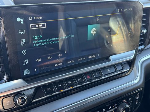 Used 2023 Chevrolet Silverado 1500 High Country w/ High Country Premium Package image 18