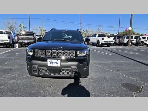 New 2026 Jeep Cherokee Limited image 19