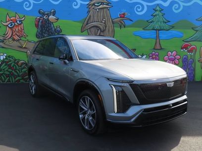 Used 2026 Cadillac Vistiq Sport w/ LPO, Floor Liner Package