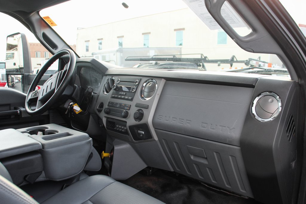 Used 2019 Ford F750 2WD Regular Cab Super Duty image 42