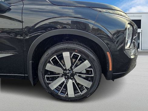 New 2026 Mitsubishi Outlander SEL AWD/4WD image 2