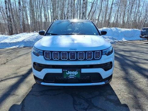 Certified 2025 Jeep Compass Limited w/ Elite Group AWD/4WD image 8