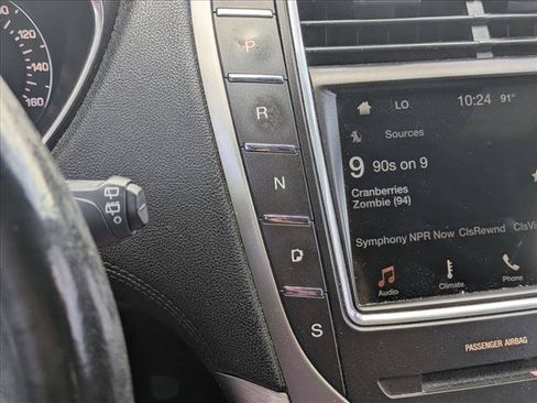 Used 2016 Lincoln MKX Premiere FWD image 12