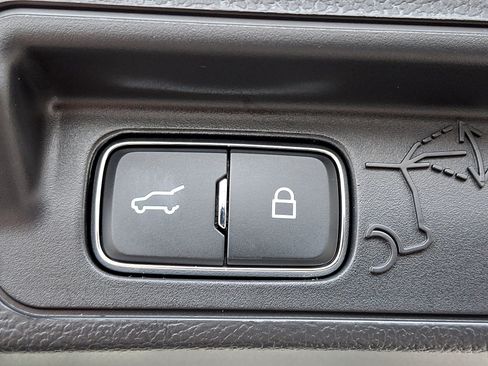 Certified 2026 Ford Explorer Active w/ Active Comfort Package RWD image 29