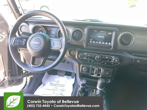 Used 2022 Jeep Wrangler Unlimited Sport AWD/4WD image 14