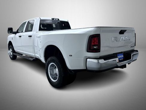 New 2026 RAM 3500 Tradesman AWD/4WD image 7