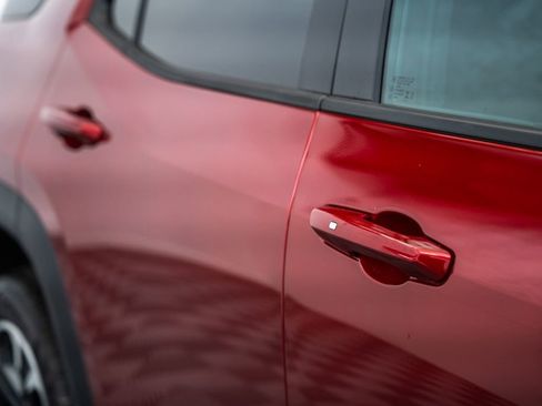 New 2026 Chevrolet Equinox LT AWD/4WD image 17