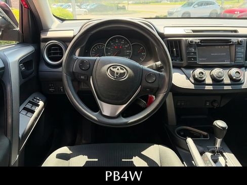 Used 2016 Toyota RAV4 LE FWD image 28