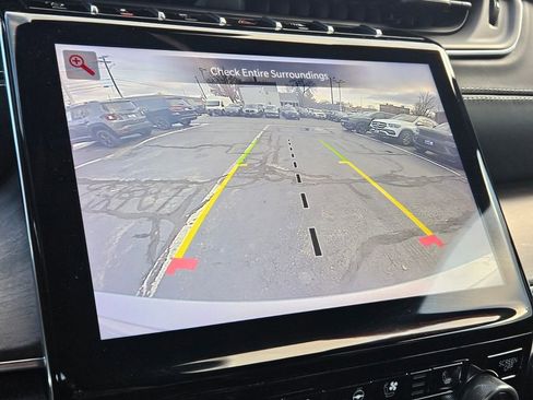 Used 2022 Jeep Grand Cherokee Overland w/ Luxury Tech Group IV image 20