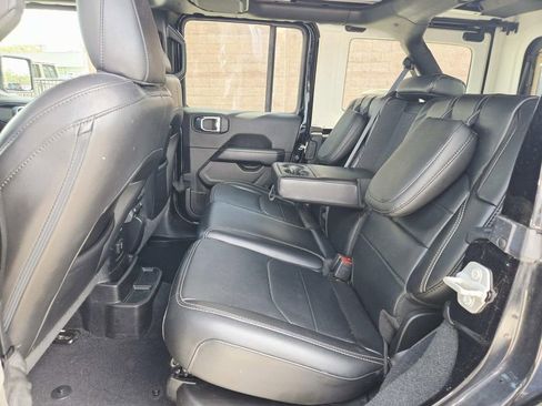 Used 2023 Jeep Wrangler Unlimited Sahara w/ Cold Weather Group image 16