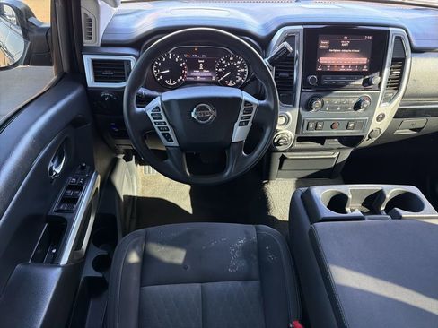 Used 2021 Nissan Titan SV AWD/4WD image 20