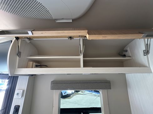 Used 2012 Mercedes-Benz Sprinter 3500 image 24